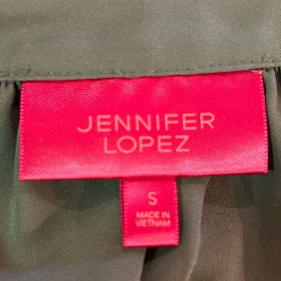 Jennifer Lopez blouse - Picture 3 of 8
